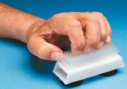 Brosse � ongles avec ventouse