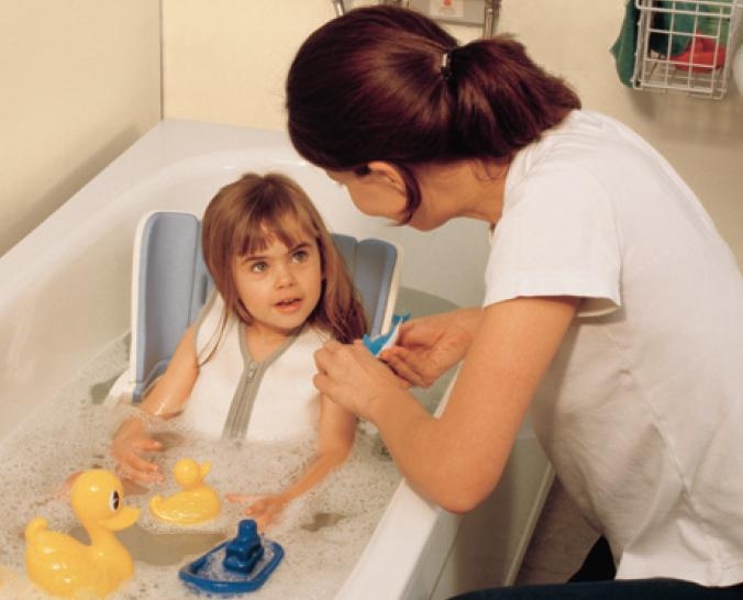 Siège de bain modulable Flamingo pour enfant handicapé