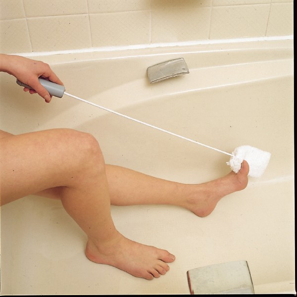 Brosse à orteils à long manche