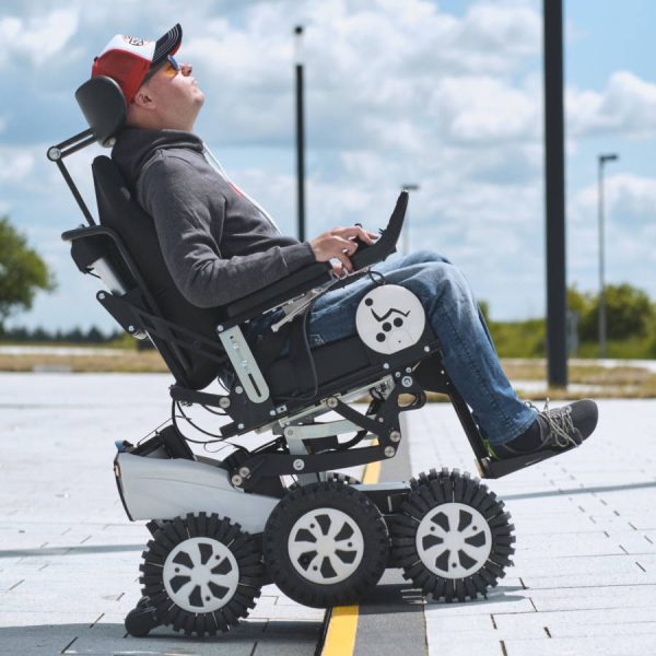 Fauteuil roulant électrique New Live Magix II AA2 (innovation)