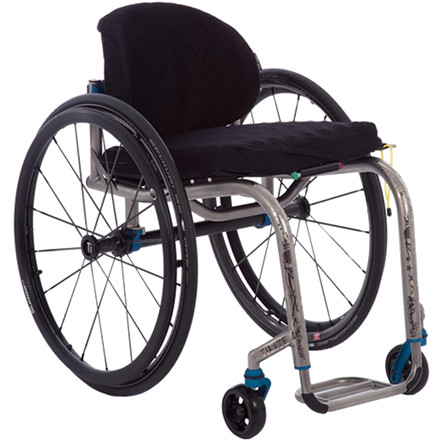 Fauteuil roulant manuel TiLite ZR en Titane